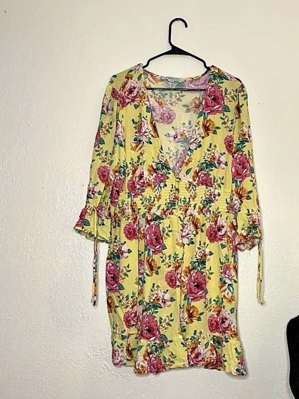 Forever 21 Floral Mini Dress Yellow & Pink Size 3X Like New
